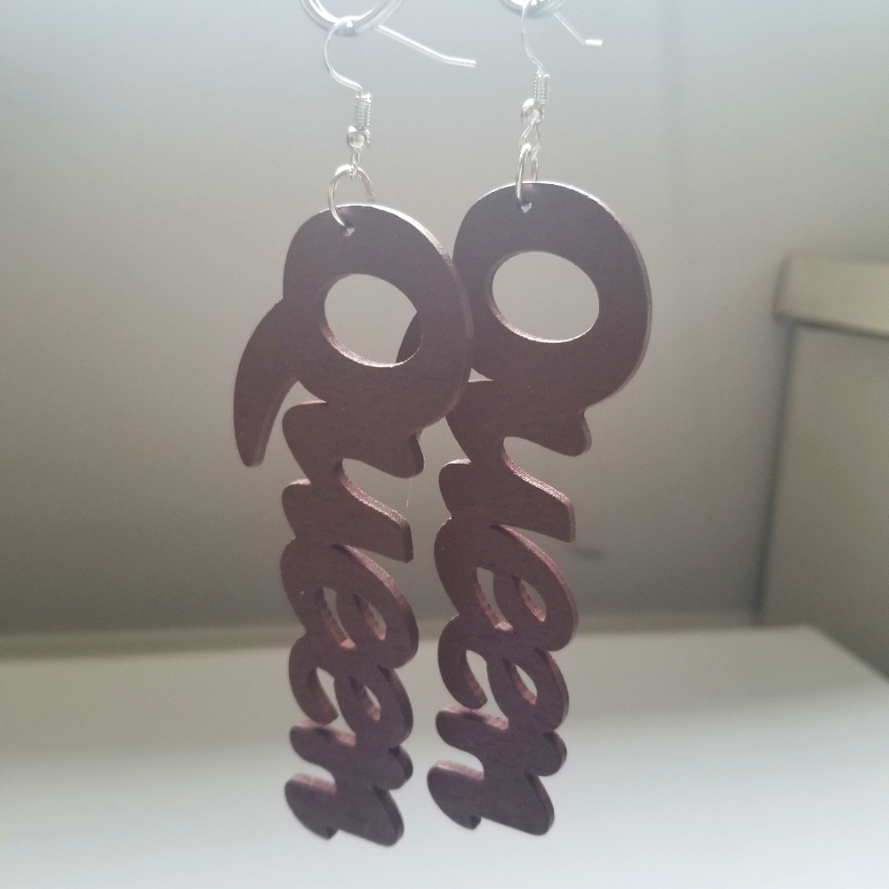 Brown Queen Script Wood Drop Earring